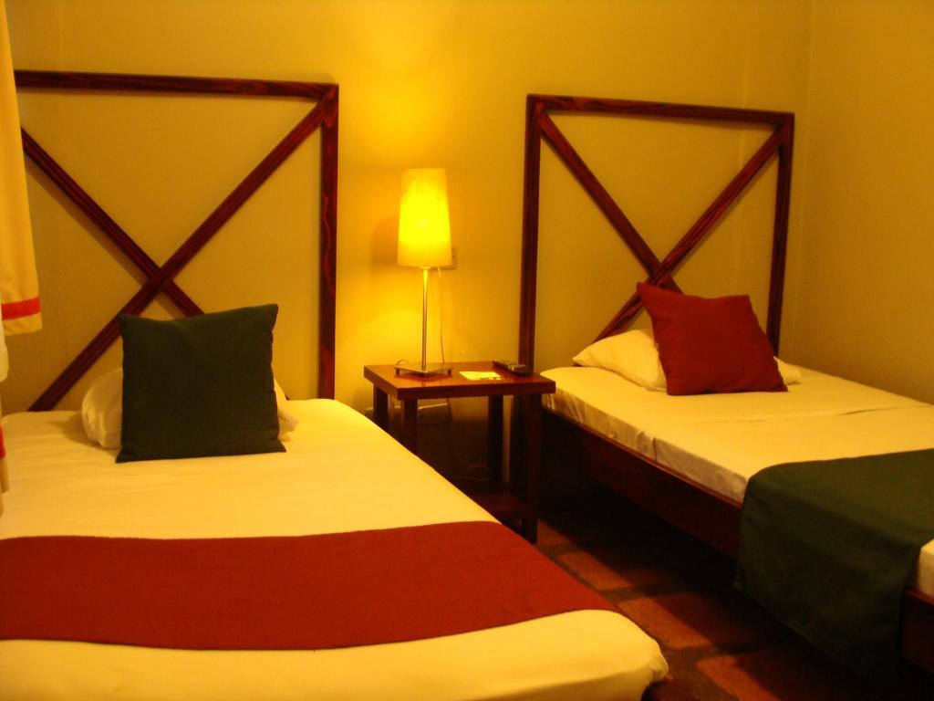 Hotel Liberia Exterior photo