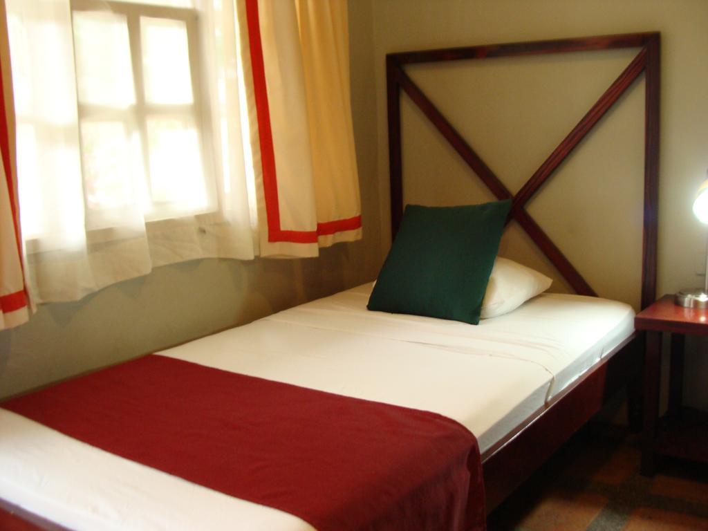 Hotel Liberia Exterior photo