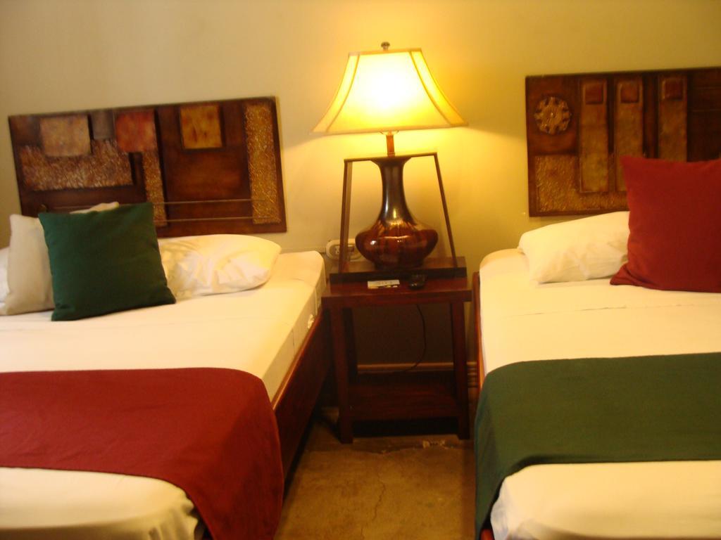 Hotel Liberia Exterior photo