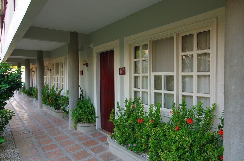 Hotel Liberia Exterior photo