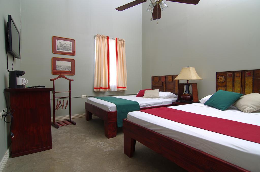 Hotel Liberia Exterior photo